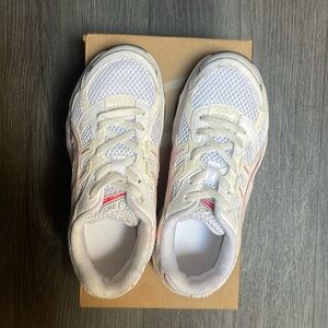 Girls ASICS gel -1130 worn 2x